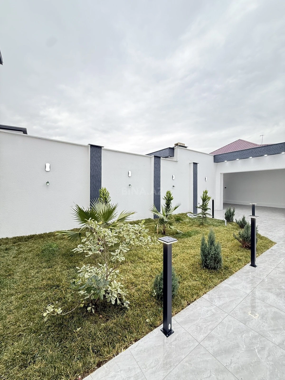 Satılır 4 otaqlı həyət evi 170 m²