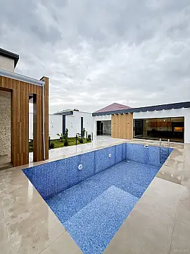 Satılır 4 otaqlı həyət evi 170 m²