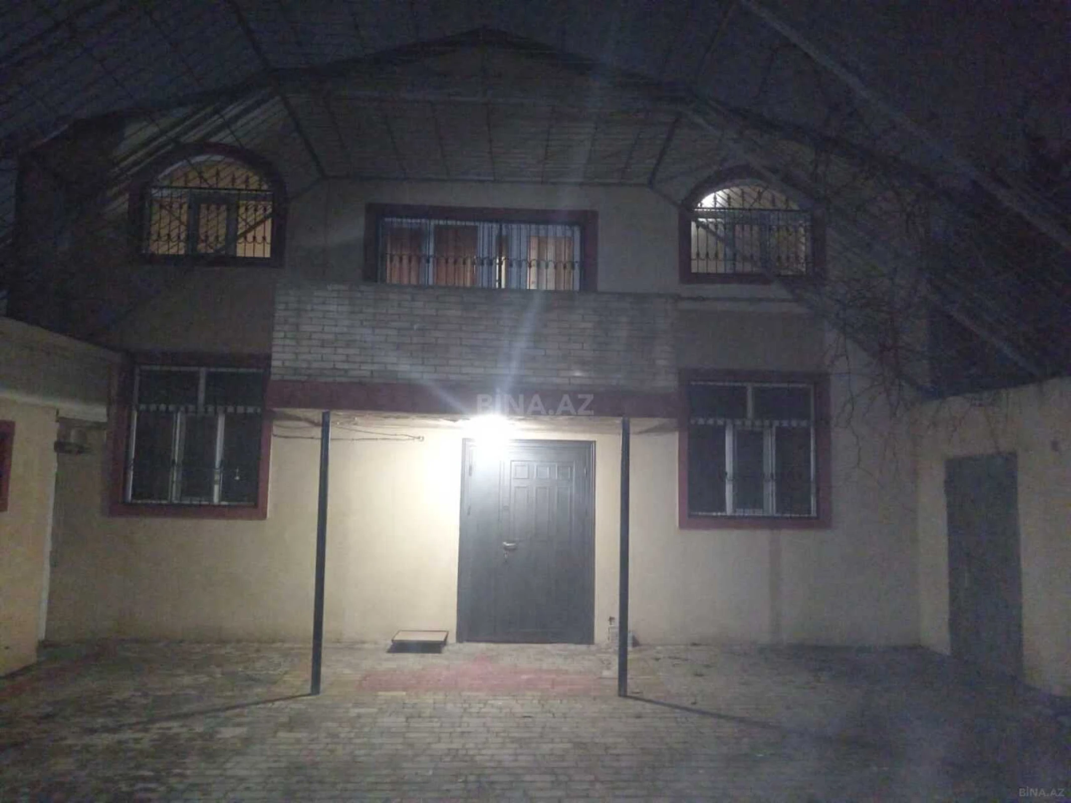 Satılır 5 otaqlı həyət evi 98 m²