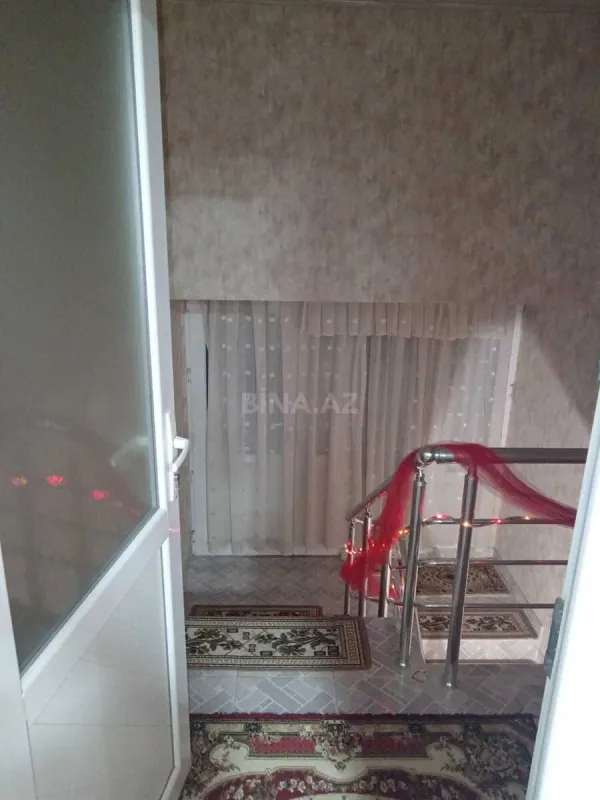 Satılır 5 otaqlı həyət evi 98 m²