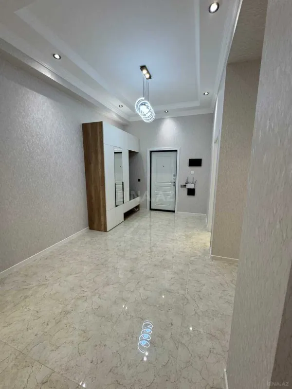 Kirayə verilir 3 otaqlı mənzil 115 m²