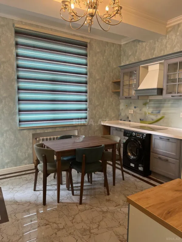 Kirayə verilir 2 otaqlı mənzil 91 m²