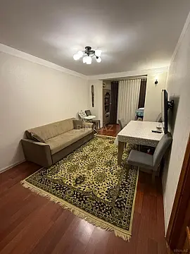 Satılır 2 otaqlı mənzil 55 m²
