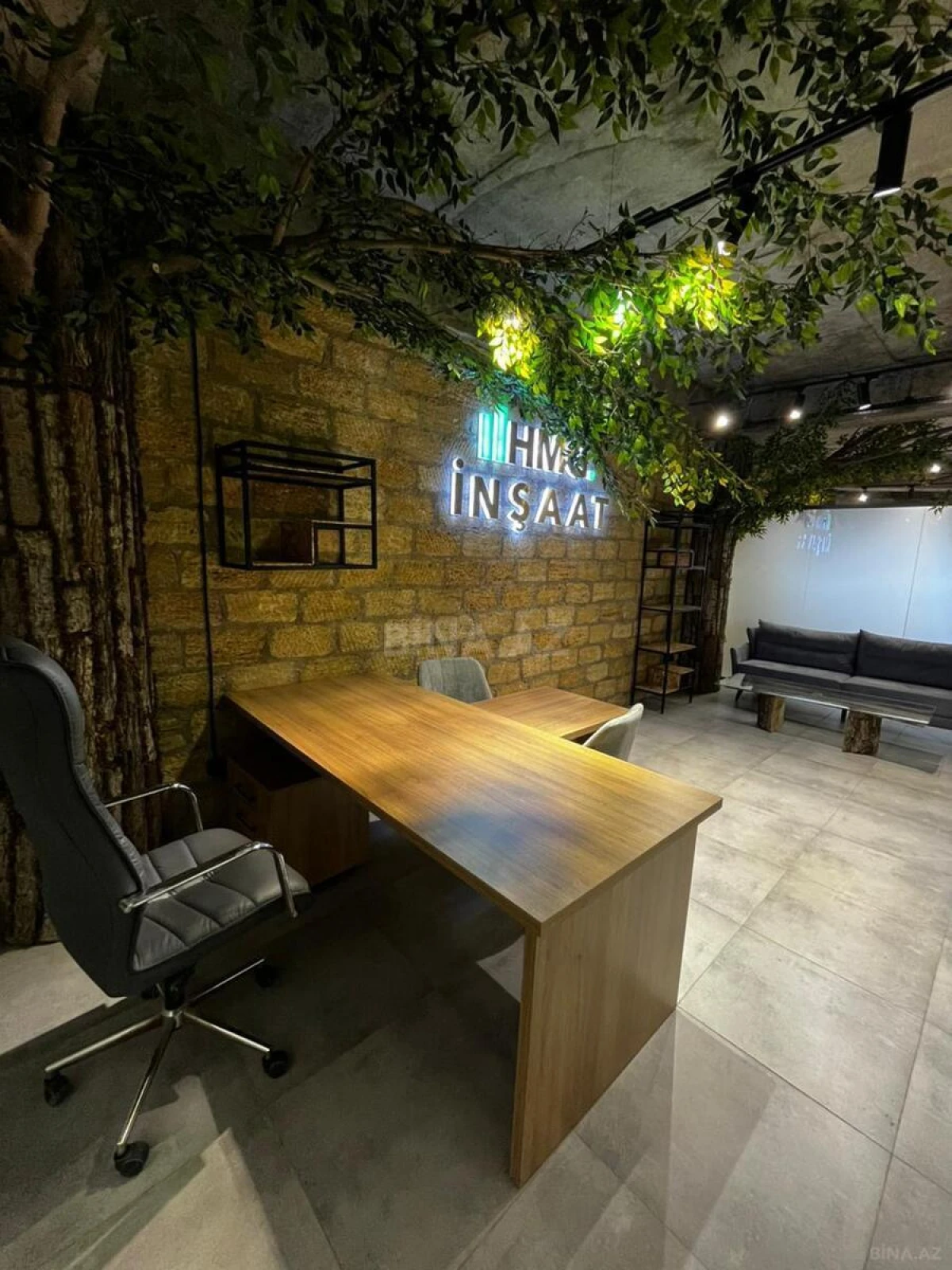 Kirayə verilir 2 otaqlı ofis 115 m²