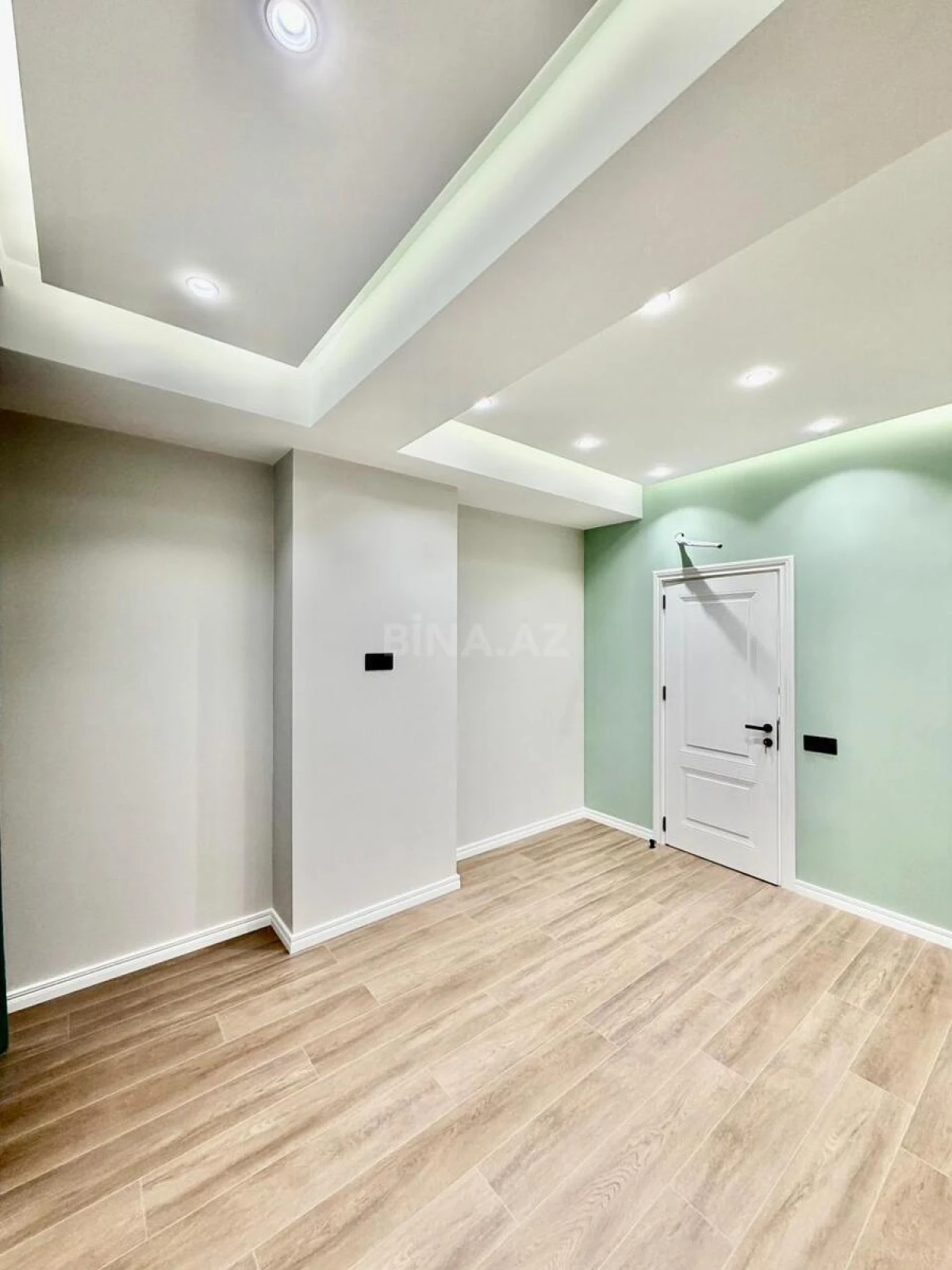 Satılır 3 otaqlı mənzil 100 m²