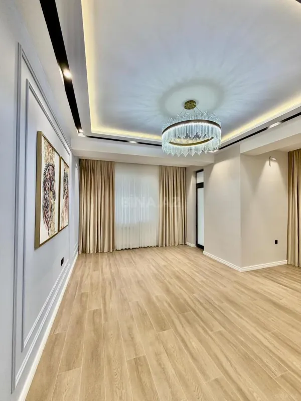 Satılır 3 otaqlı mənzil 100 m²
