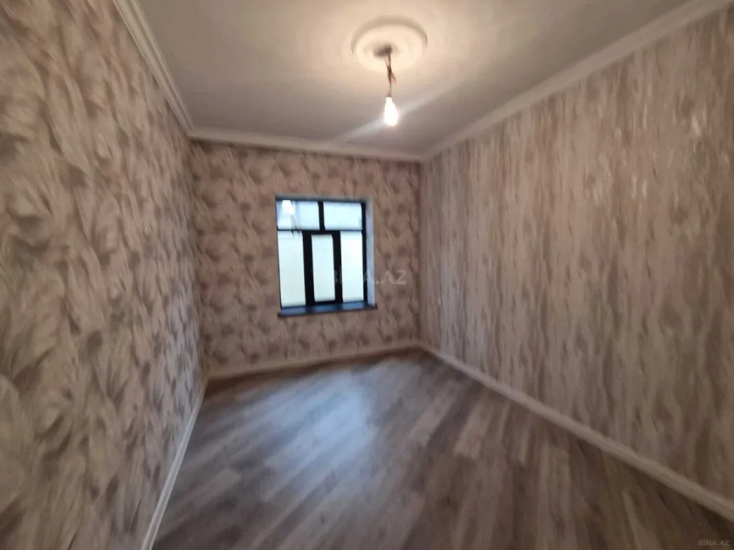 Satılır 5 otaqlı həyət evi 184 m²