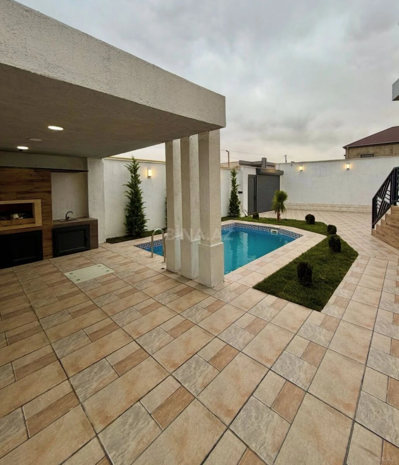 Satılır 3 otaqlı həyət evi 130 m²