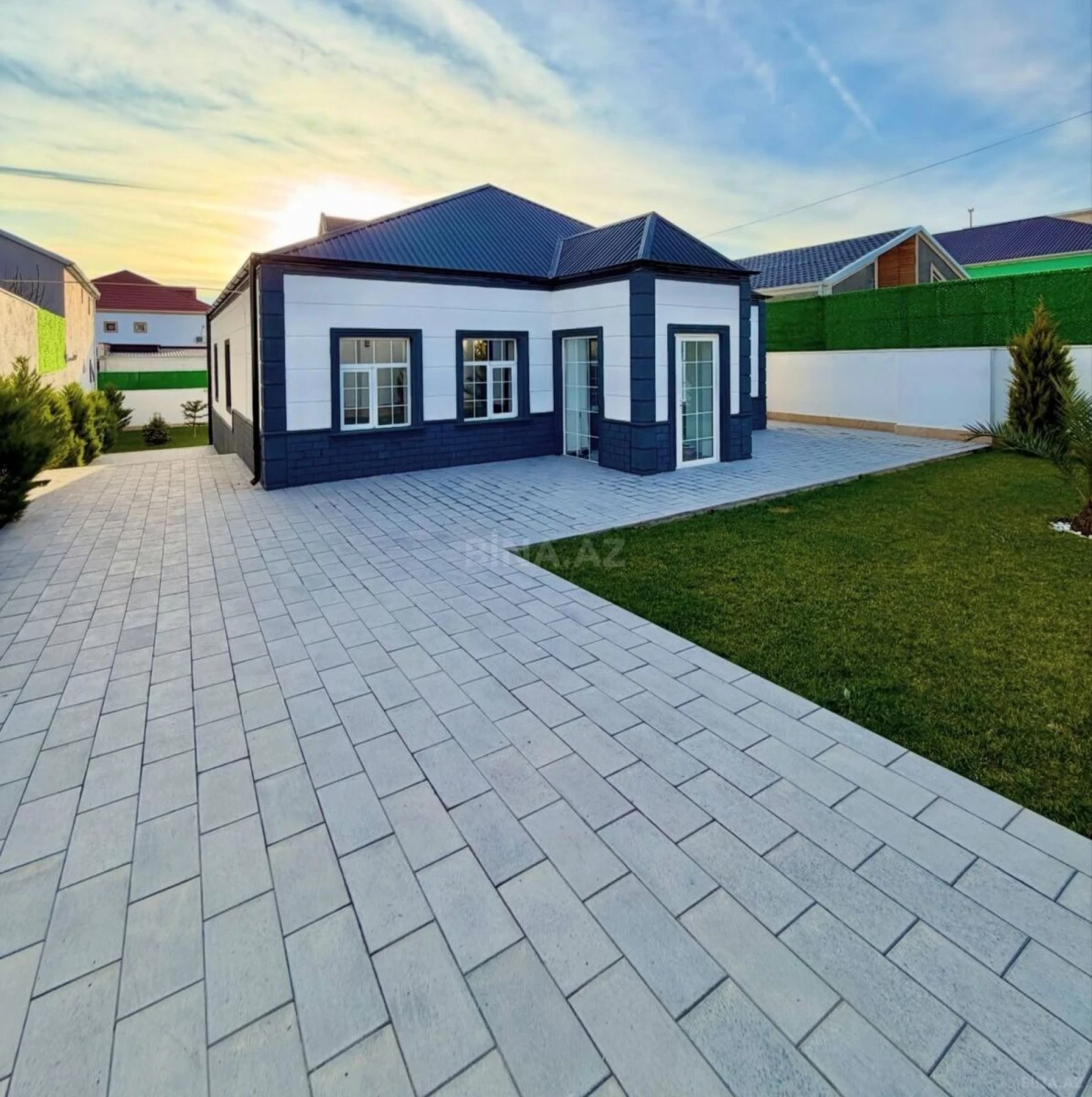 Satılır 4 otaqlı həyət evi 150 m²