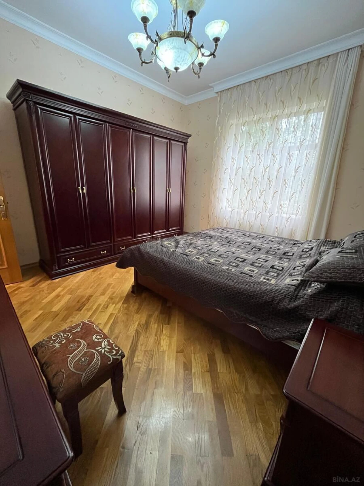 Kirayə verilir 6 otaqlı həyət evi 170 m²
