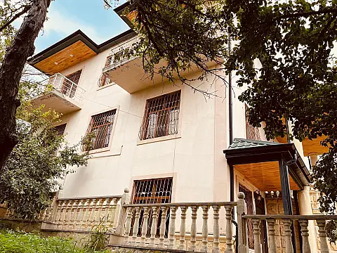 Kirayə verilir 6 otaqlı həyət evi 170 m²
