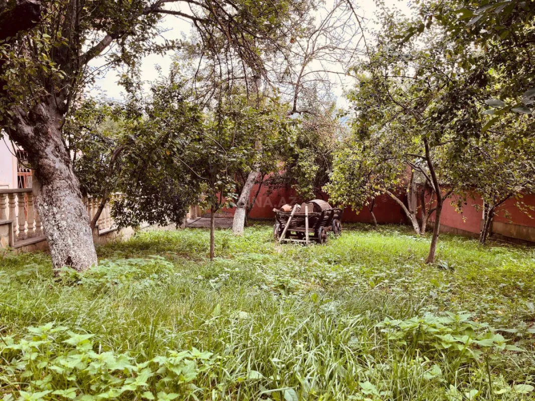 Kirayə verilir 6 otaqlı həyət evi 170 m²