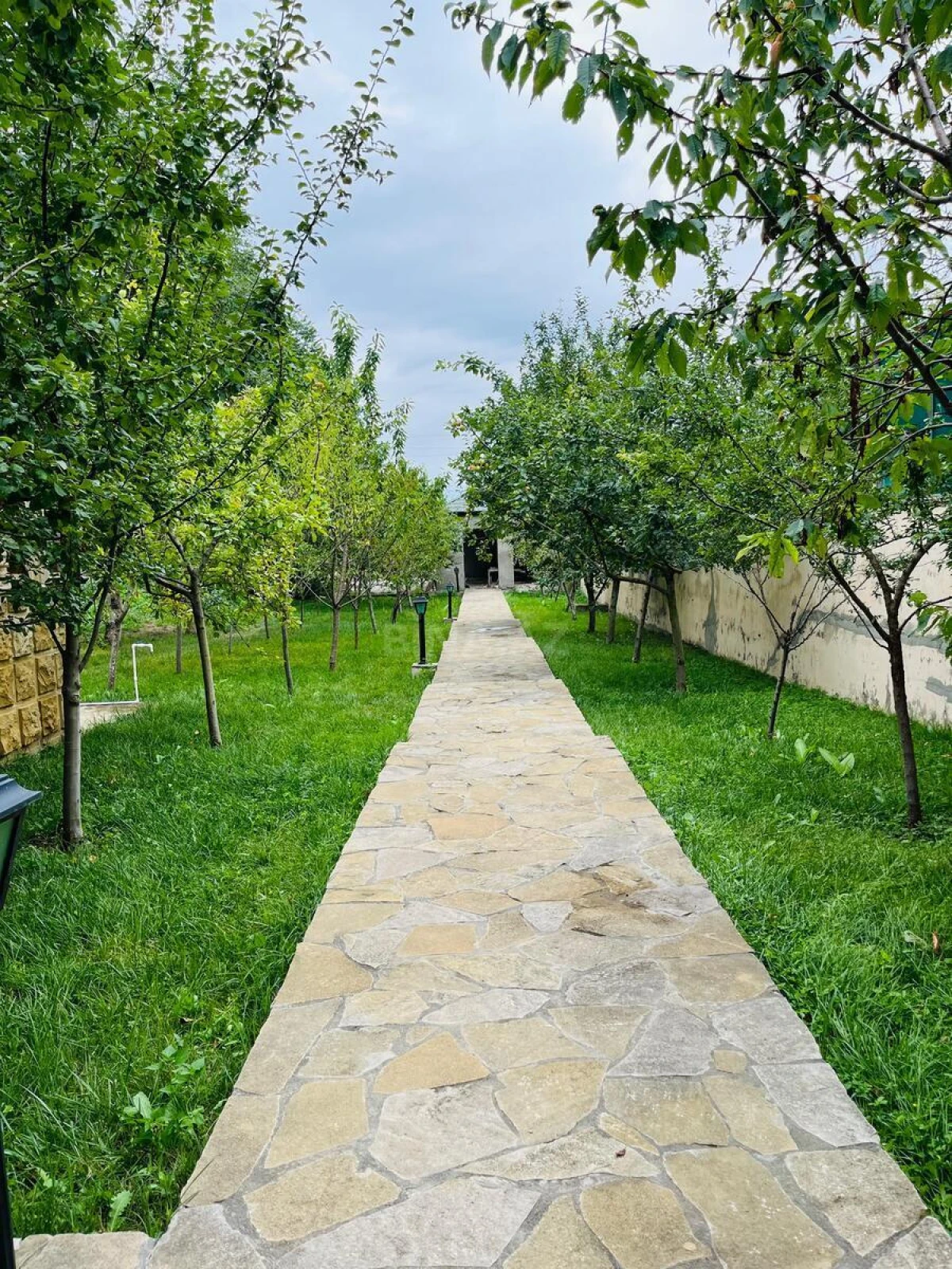 Kirayə verilir 6 otaqlı həyət evi 170 m²