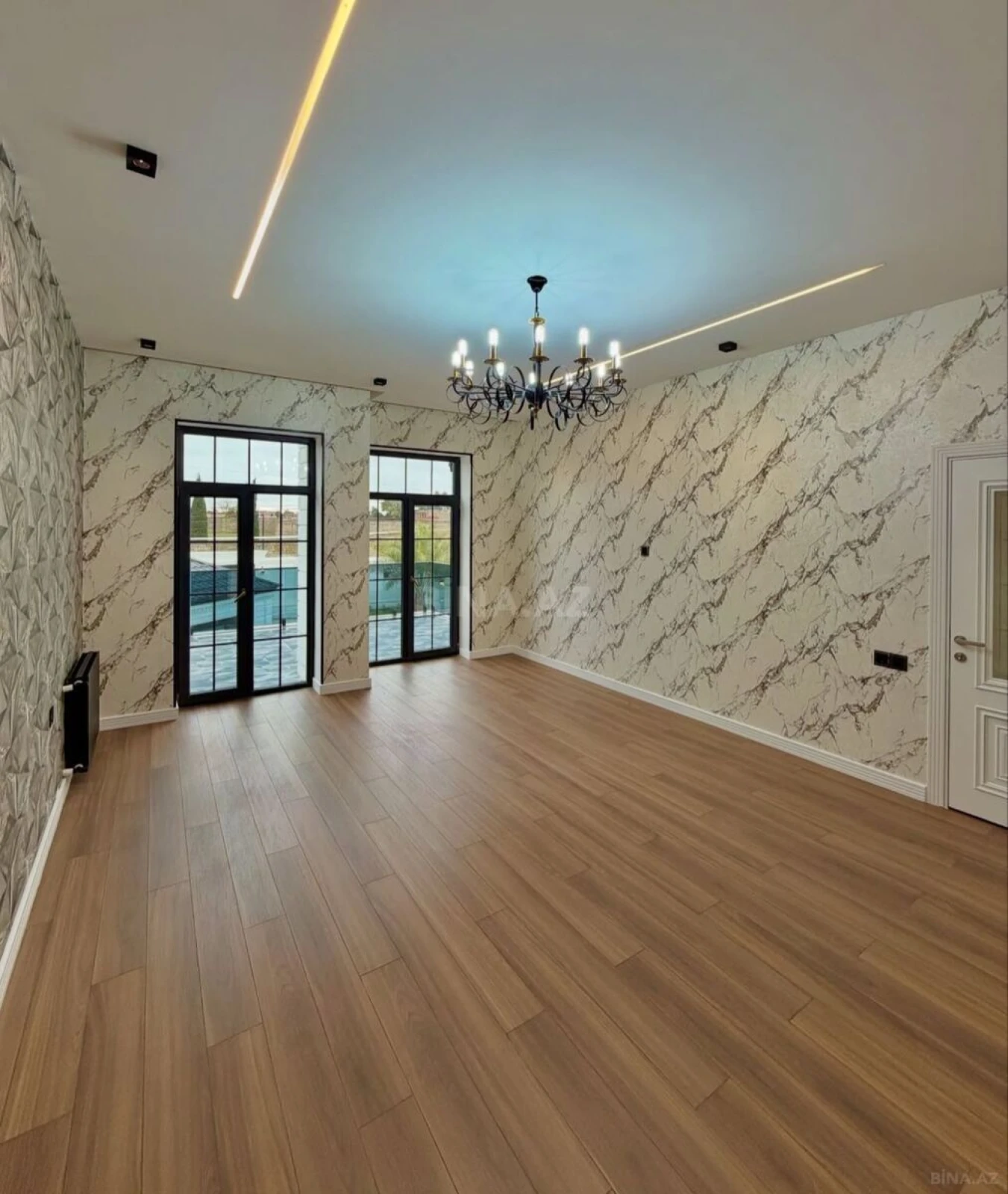 Satılır 7 otaqlı həyət evi 450 m²