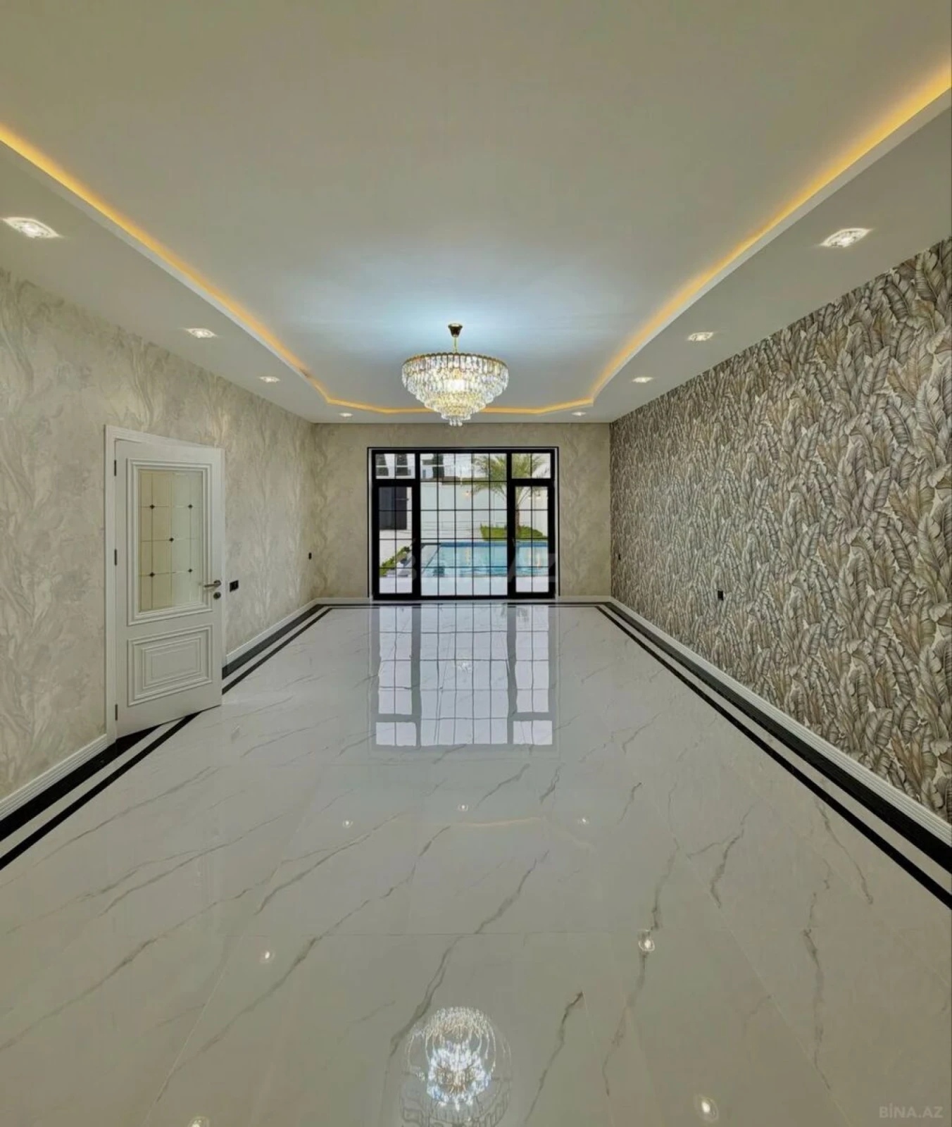 Satılır 7 otaqlı həyət evi 450 m²