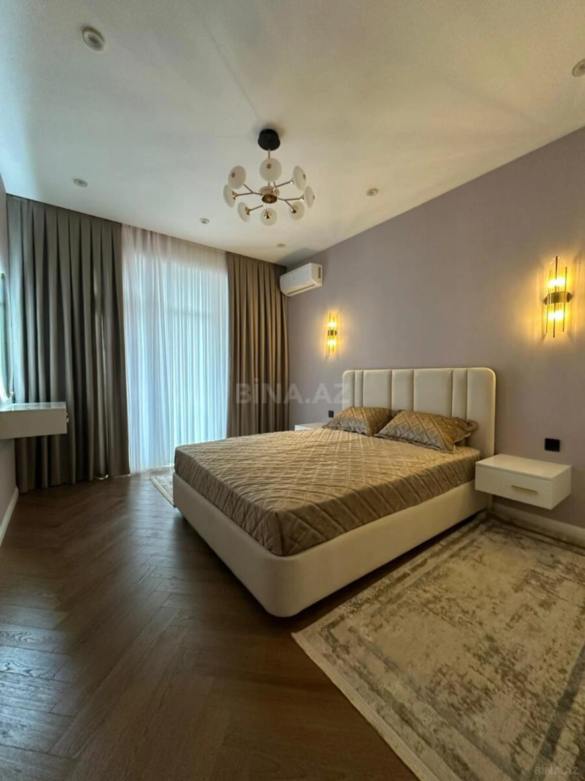 Satılır 3 otaqlı mənzil 110 m²