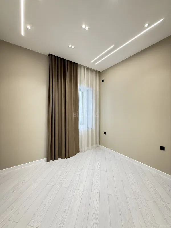 Satılır 4 otaqlı həyət evi 160 m²