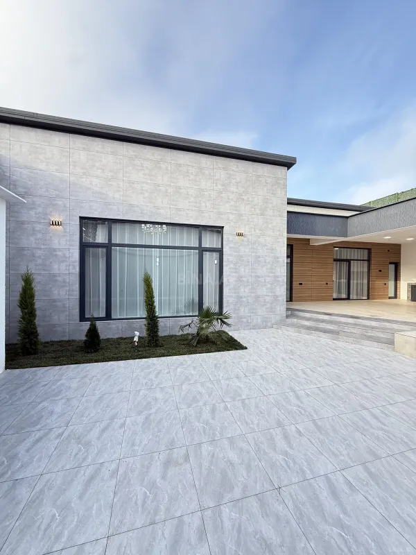 Satılır 4 otaqlı həyət evi 160 m²