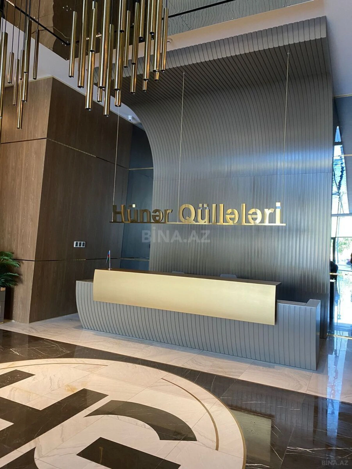 Satılır 3 otaqlı mənzil 120 m²