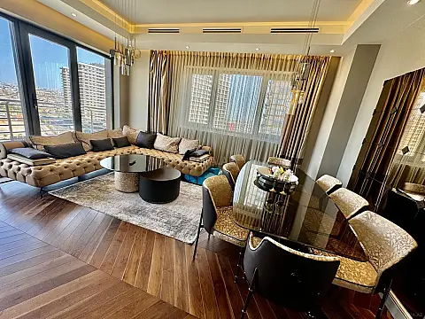 Satılır 3 otaqlı mənzil 120 m²