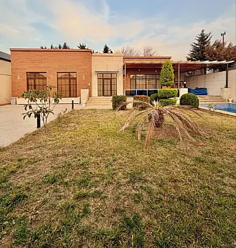 Satılır 4 otaqlı həyət evi 180 m² — Bakı, Mərdəkan 4 otaq 180.00 m²