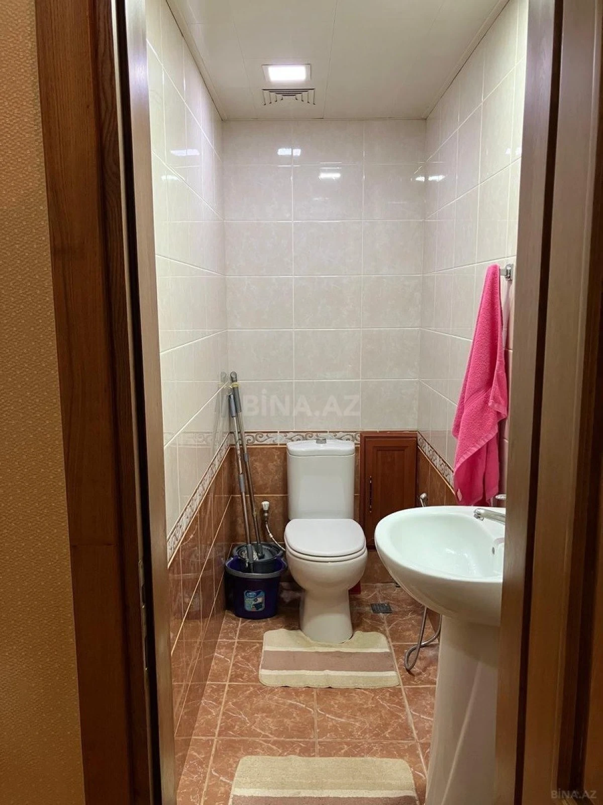 Kirayə verilir 2 otaqlı mənzil 75 m²