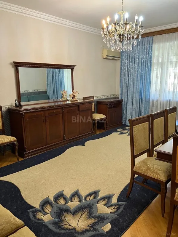 Kirayə verilir 2 otaqlı mənzil 75 m²