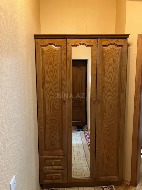Kirayə verilir 2 otaqlı mənzil 75 m²
