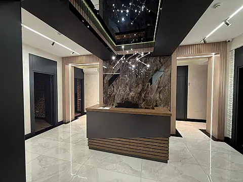 Satılır 4 otaqlı mənzil 231 m²