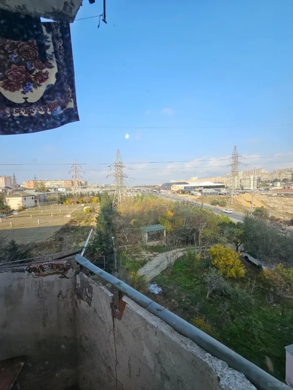 Satılır 2 otaqlı mənzil 60 m²