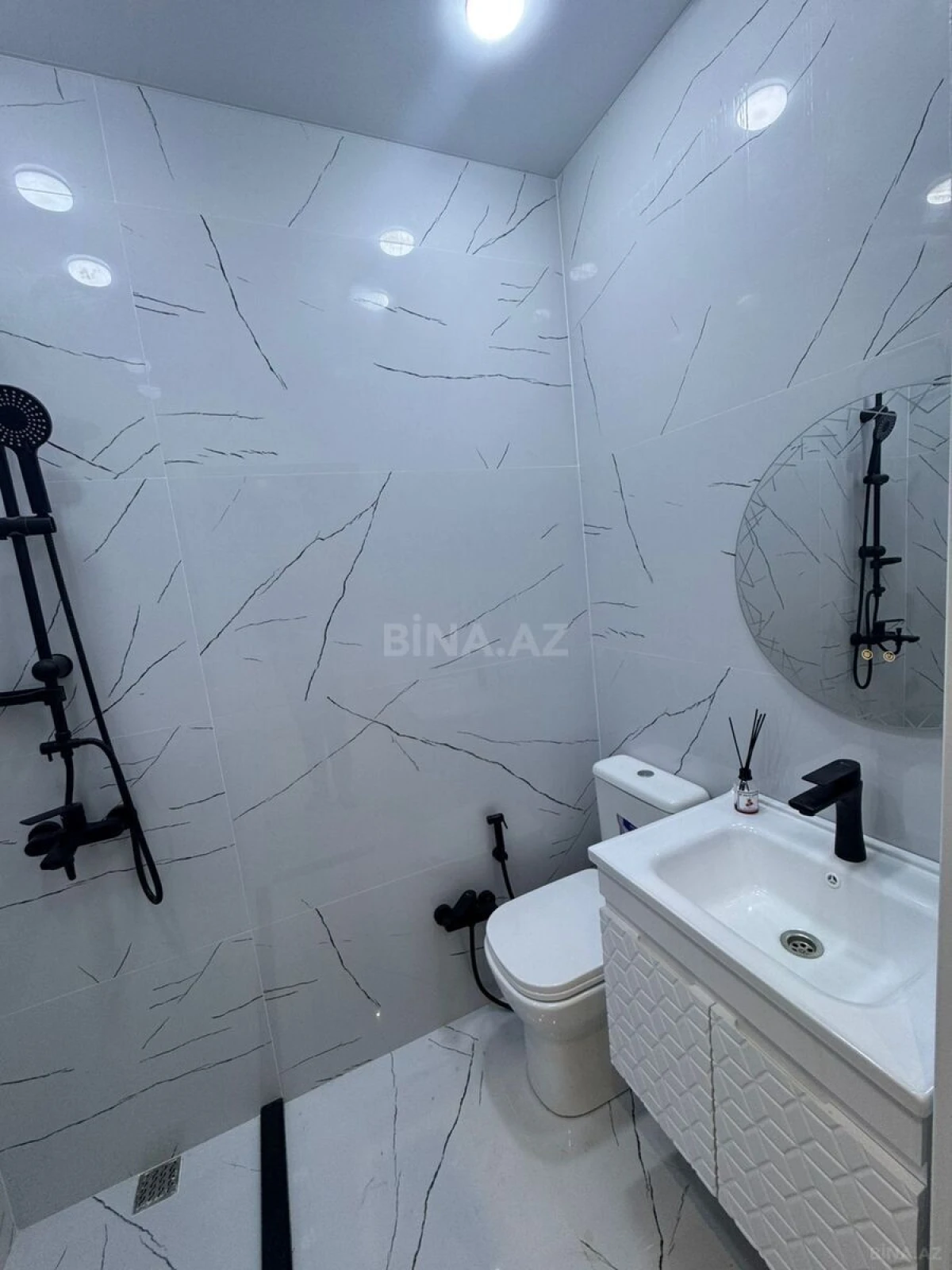Satılır 2 otaqlı mənzil 37 m²