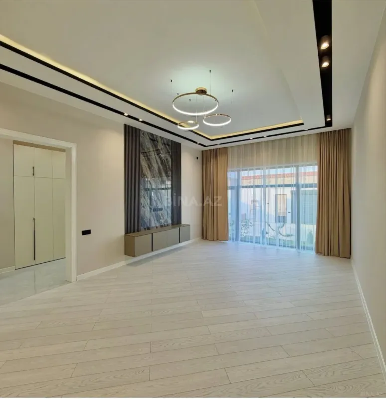 Satılır 4 otaqlı həyət evi 155 m²