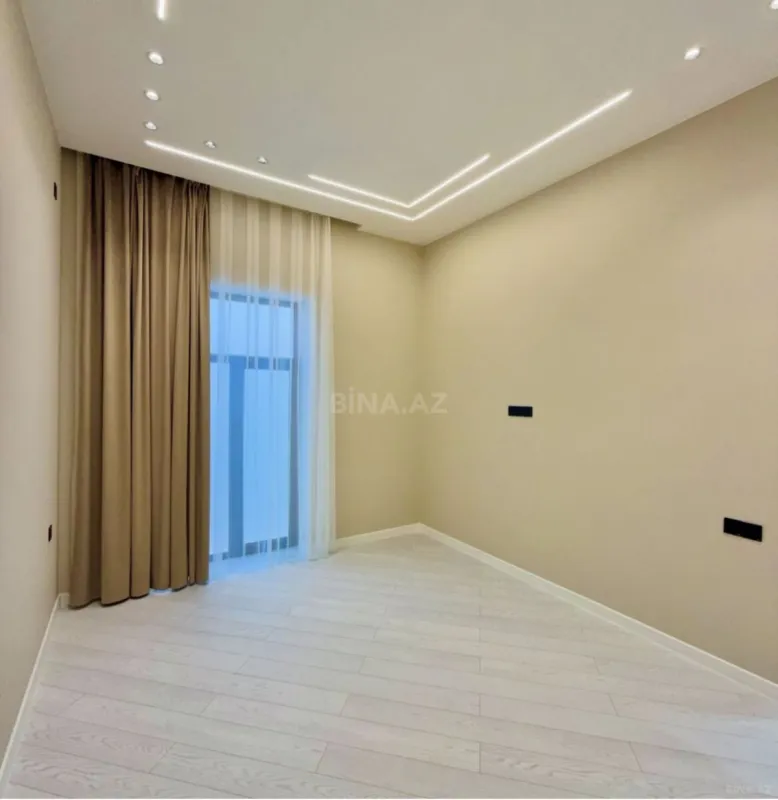Satılır 4 otaqlı həyət evi 155 m²