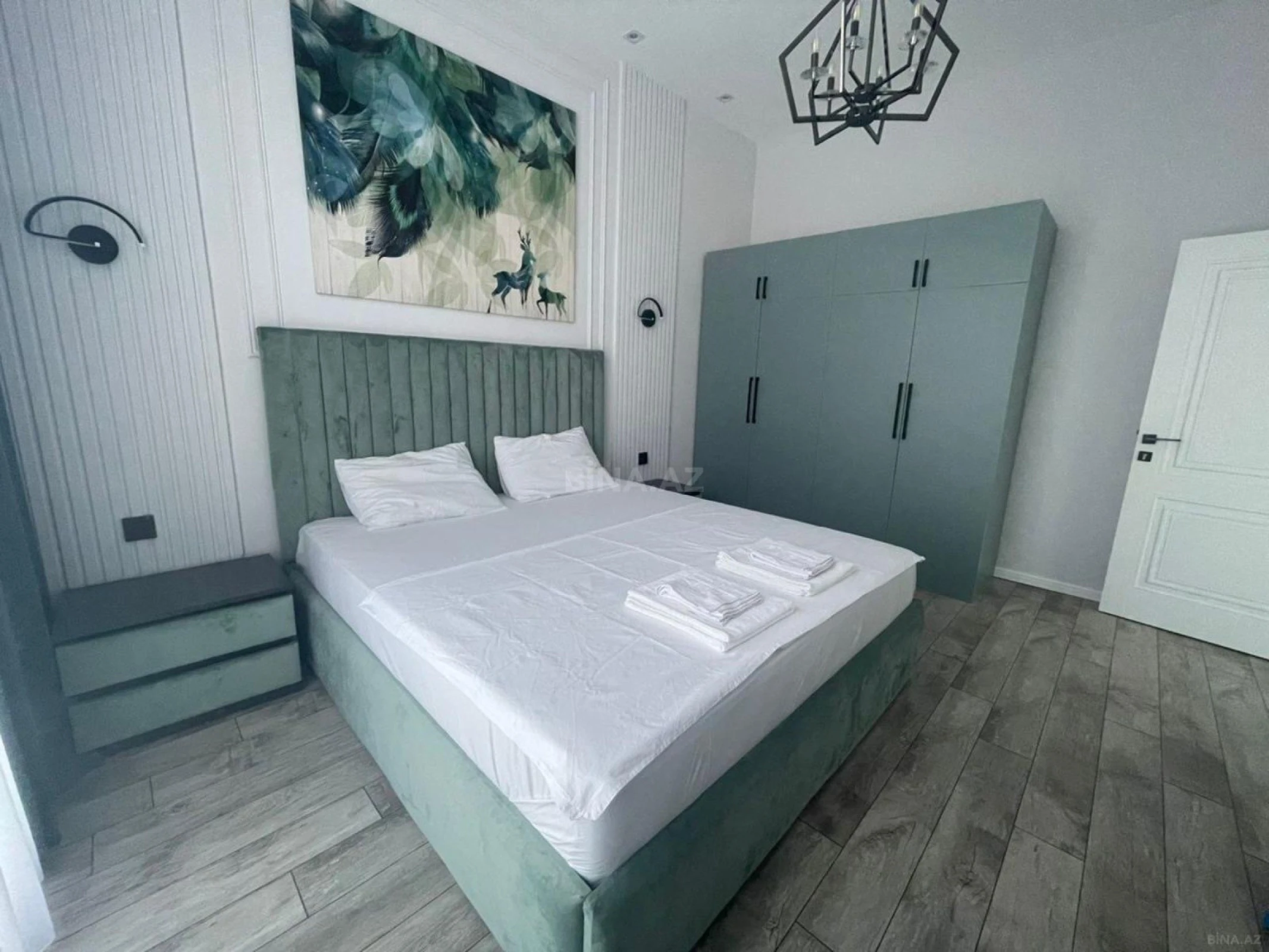 Kirayə verilir 5 otaqlı həyət evi 380 m²