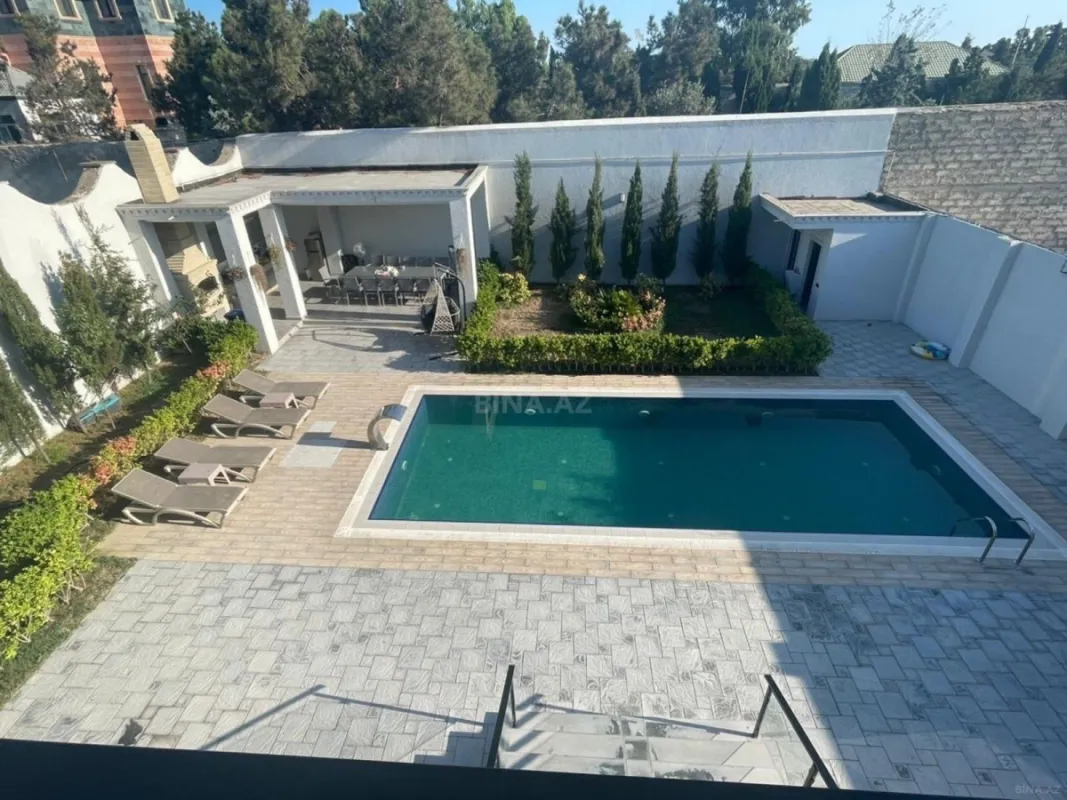 Kirayə verilir 5 otaqlı həyət evi 380 m²