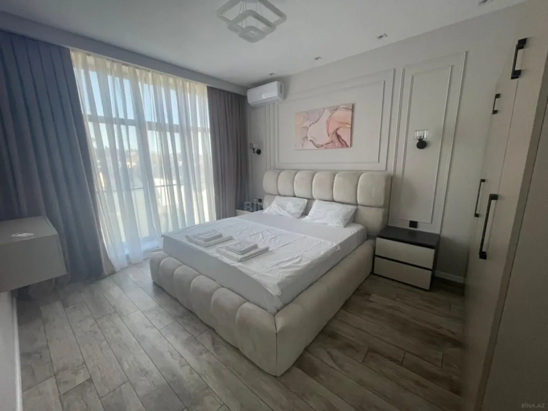 Kirayə verilir 5 otaqlı həyət evi 380 m²