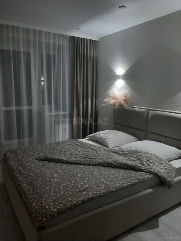 Kirayə verilir 3 otaqlı mənzil 120 m²