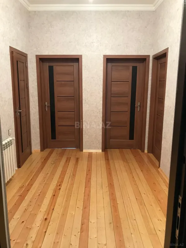 Satılır 2 otaqlı mənzil 74 m²