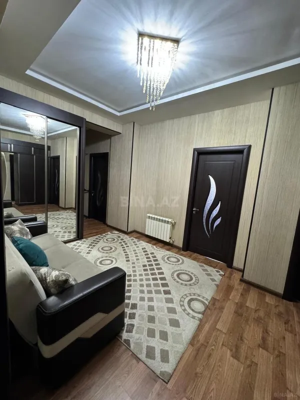 Satılır 2 otaqlı mənzil 90 m²