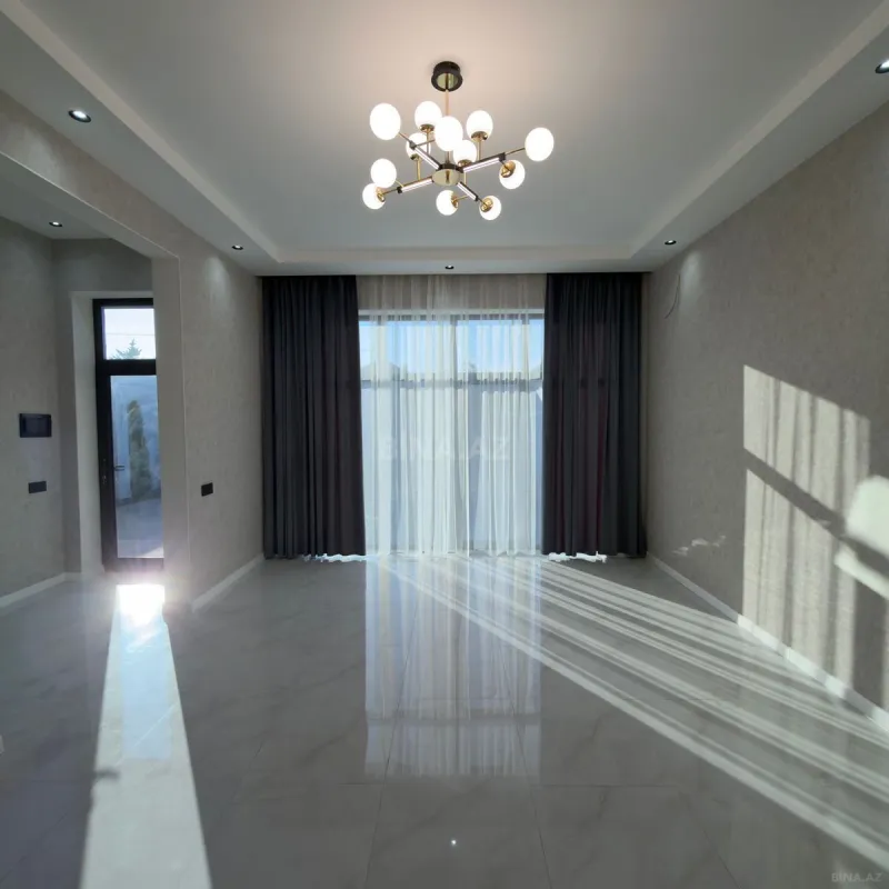 Satılır 4 otaqlı həyət evi 160 m²