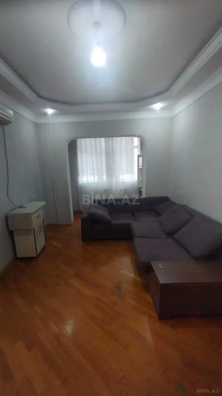 Satılır 2 otaqlı mənzil 65 m²