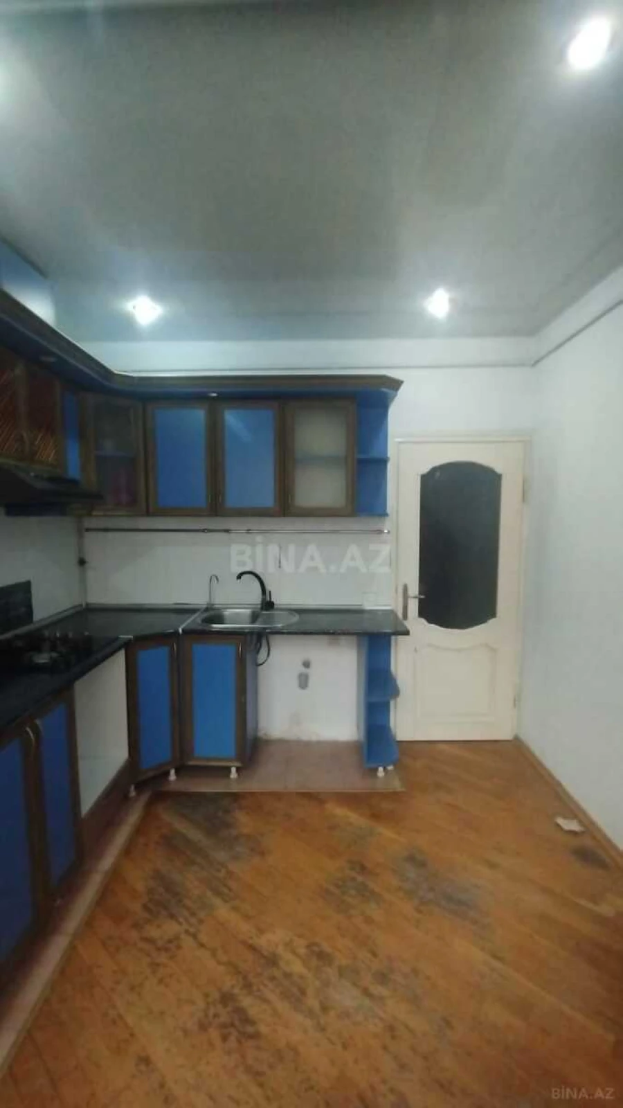 Satılır 2 otaqlı mənzil 65 m²