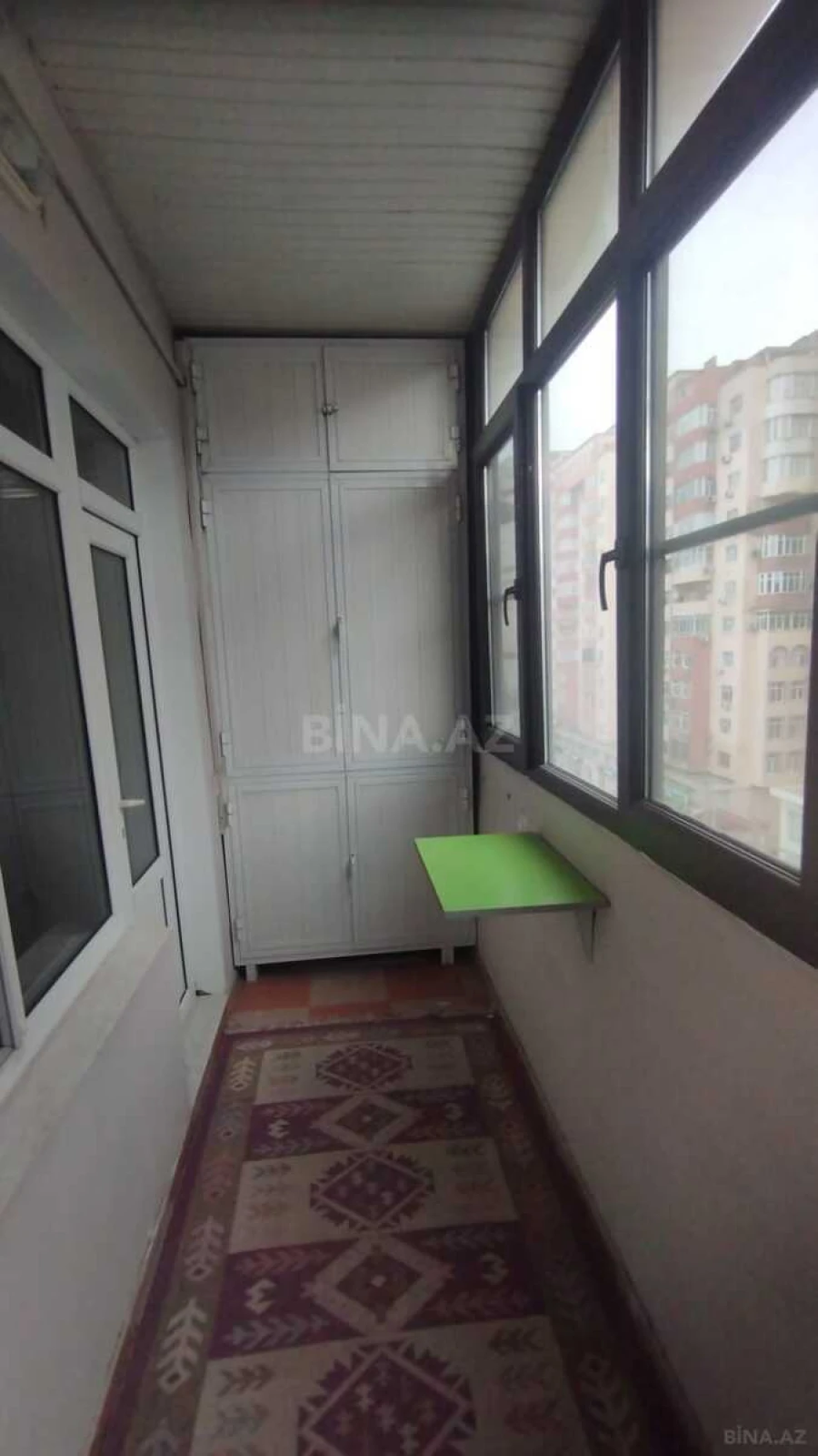Satılır 2 otaqlı mənzil 65 m²