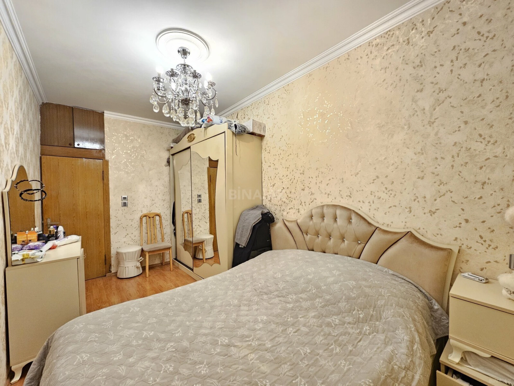 Satılır 3 otaqlı mənzil 65 m²