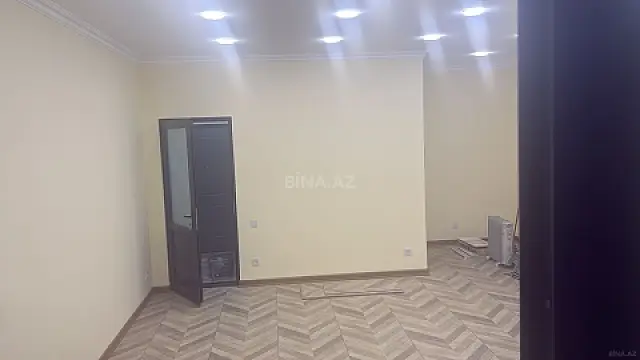 Kirayə verilir 1 otaqlı ofis 36 m²