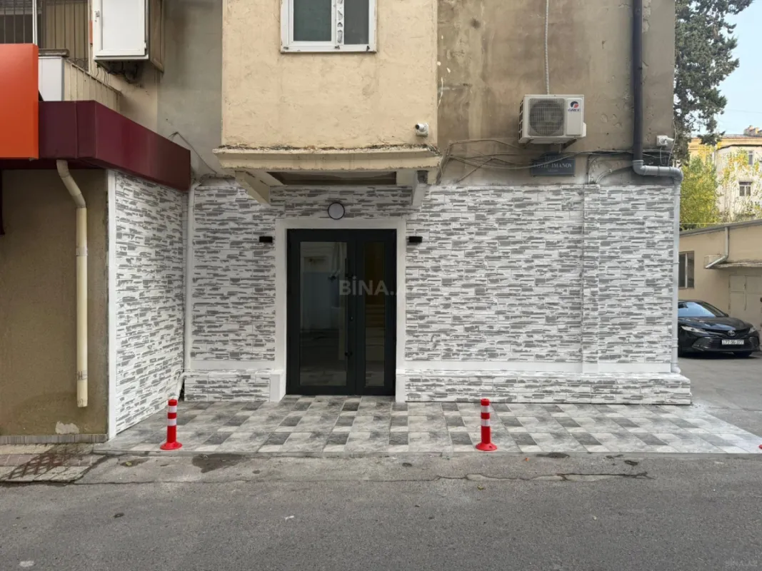 Kirayə verilir 1 otaqlı ofis 36 m²