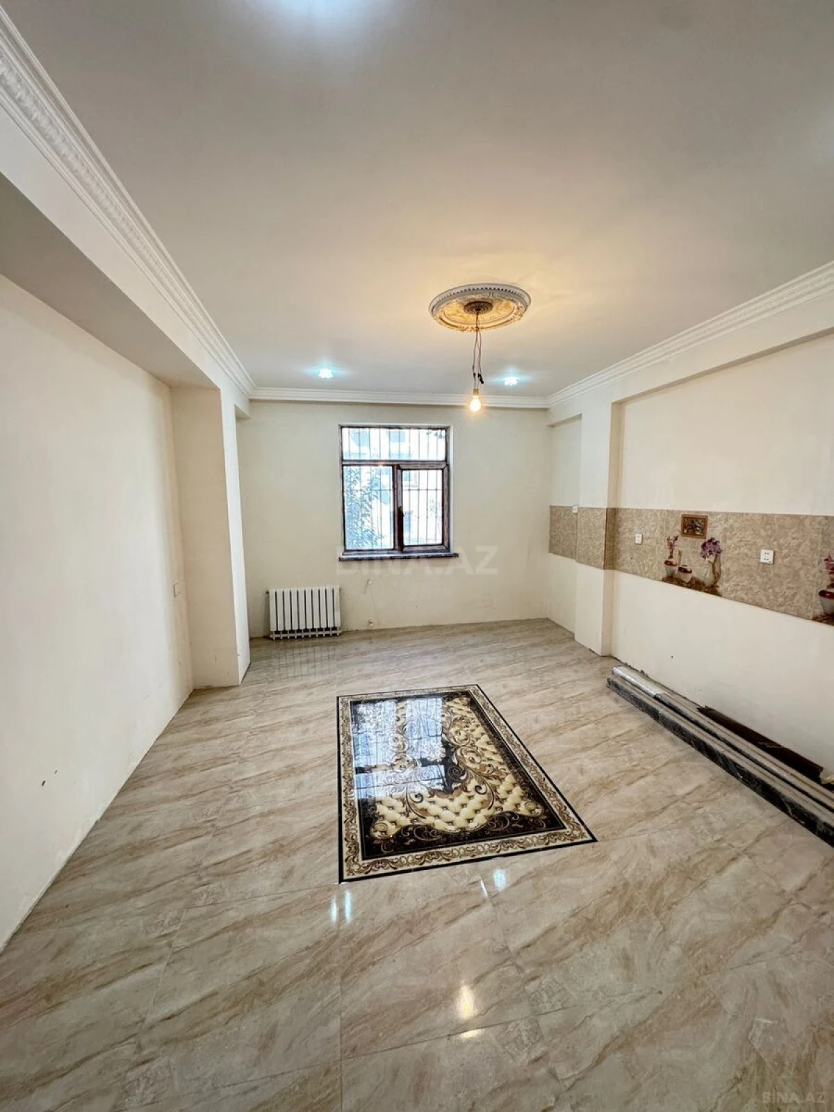 Satılır 3 otaqlı mənzil 120 m²