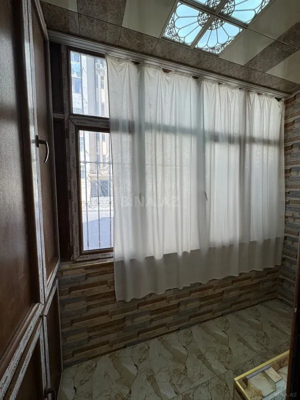 Satılır 3 otaqlı mənzil 120 m²