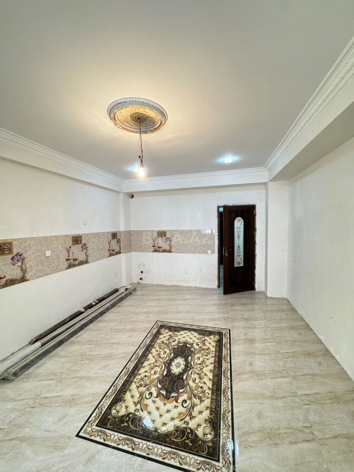 Satılır 3 otaqlı mənzil 120 m²