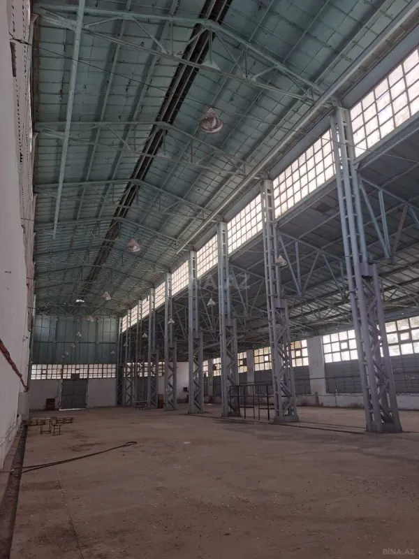 Kirayə verilir obyekt 1800 m²